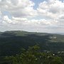 Kilátás a Nagy-Hárs-hegyről a Hármashatár-hegyre (Budai-hegység)